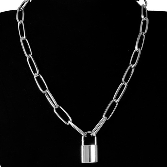 New silver plated padlock necklace unisex chain - Picture 2 of 3